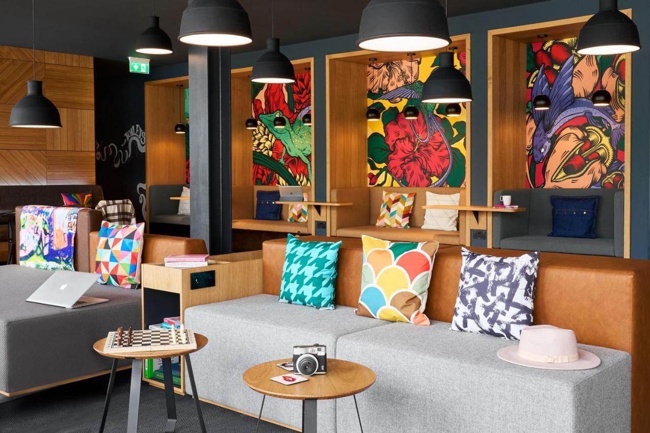 Moxy Bristol 호텔 외부 사진